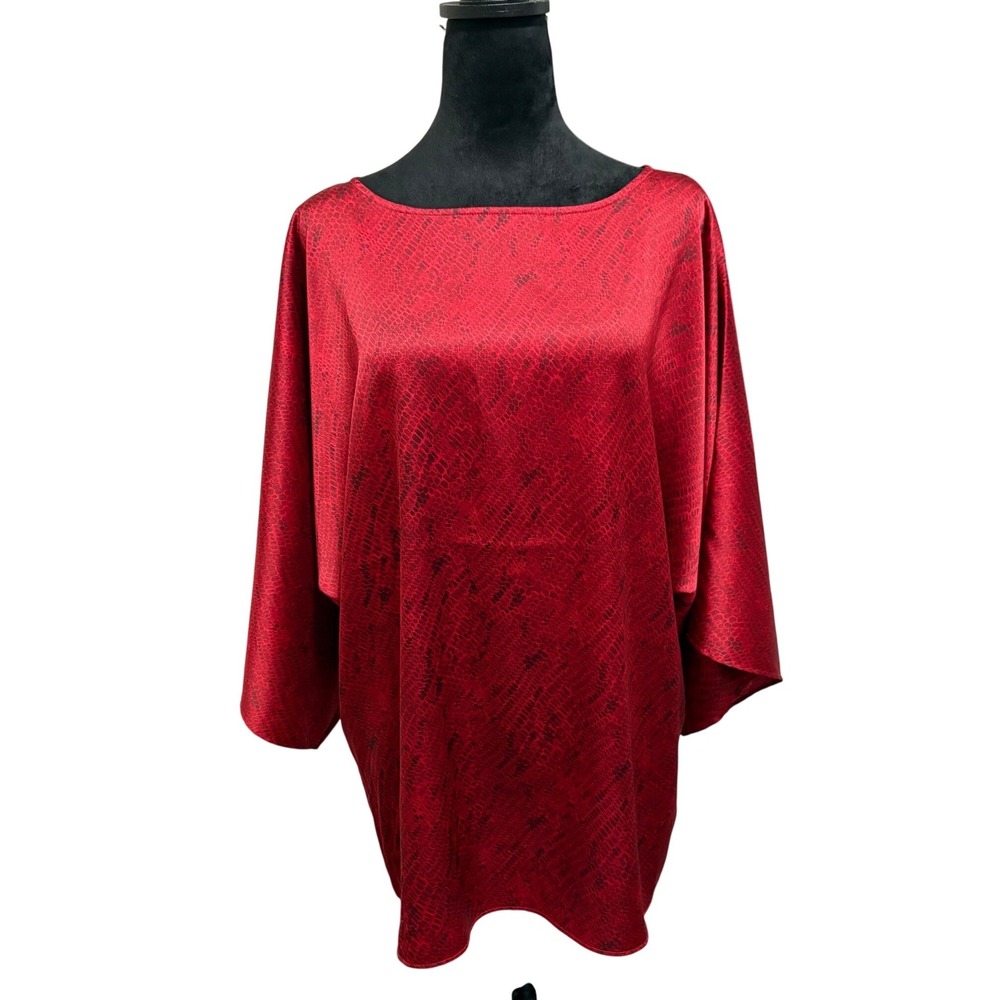 Chicos Tunic Top Womens 1 Red‎ Snakeskin Satin Dolman Sleeve Boat Neck EUC